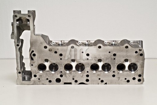 シンディ AMC - Cylinder Head - Wilmink Engine Parts